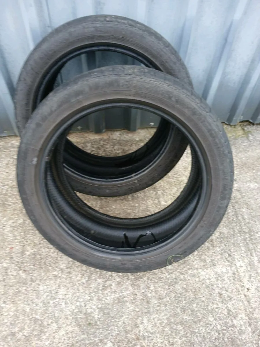 Goodyear run flat tyres 245 45 19 - Image 1
