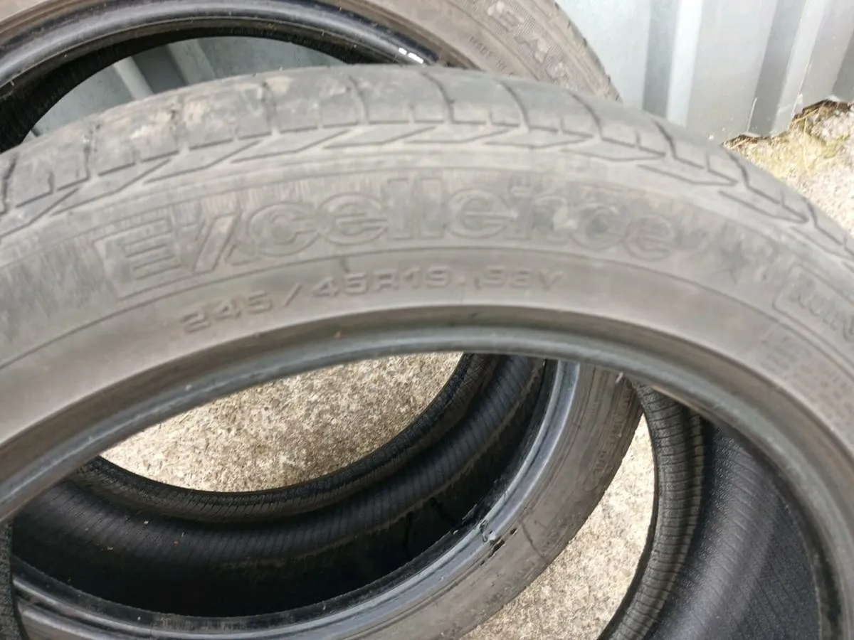 Goodyear run flat tyres 245 45 19 - Image 3