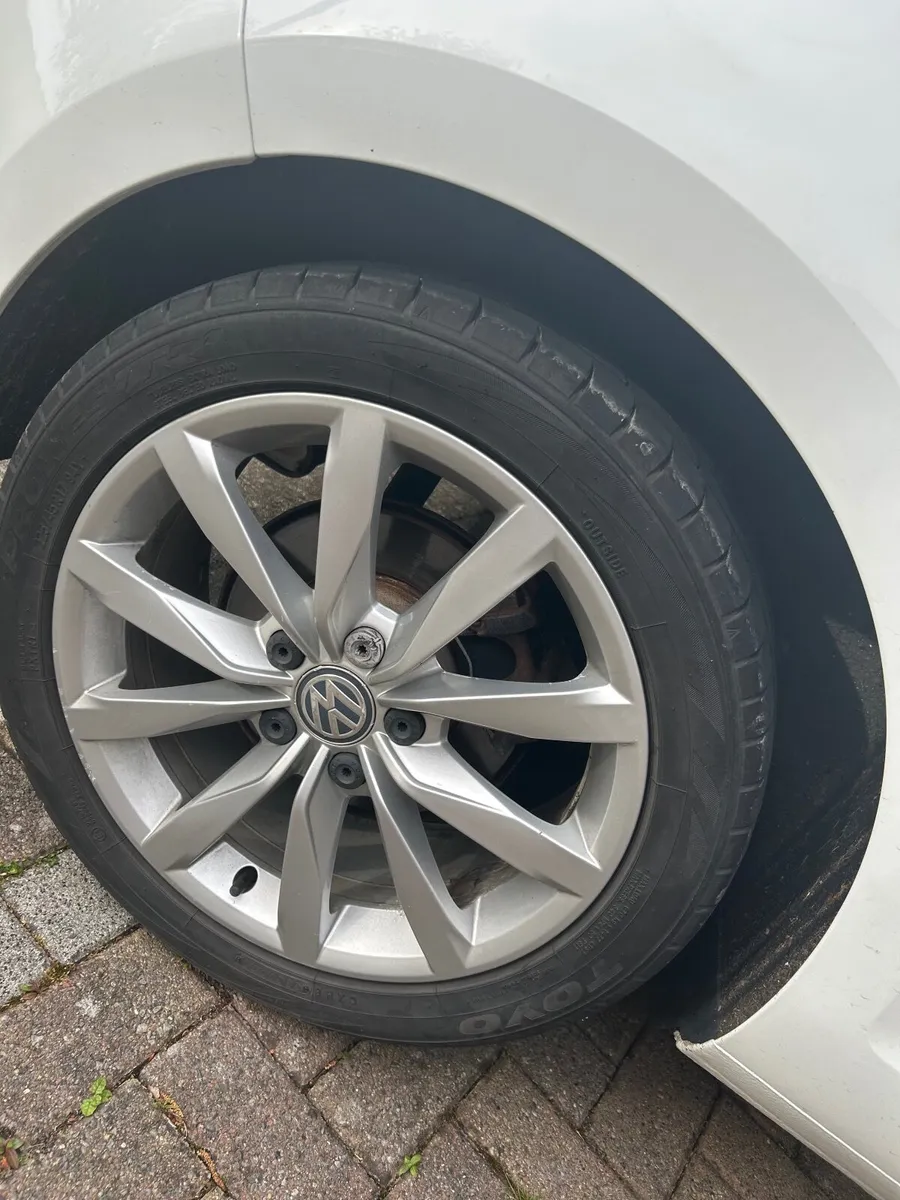 Volkswagen Golf 2015 - Image 2