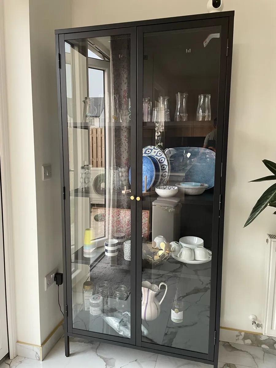 Carmel display cabinet - Image 1