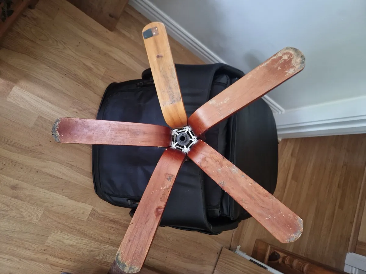 Armchair - Image 3