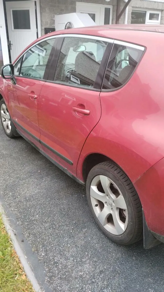 Peugeot 2010 1.6 desil - Image 3