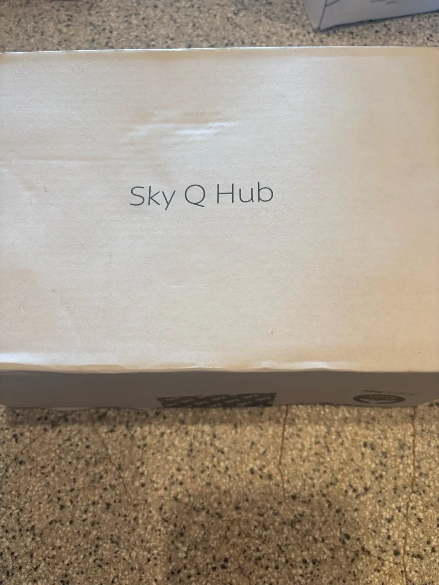 Sky q hub - Image 1