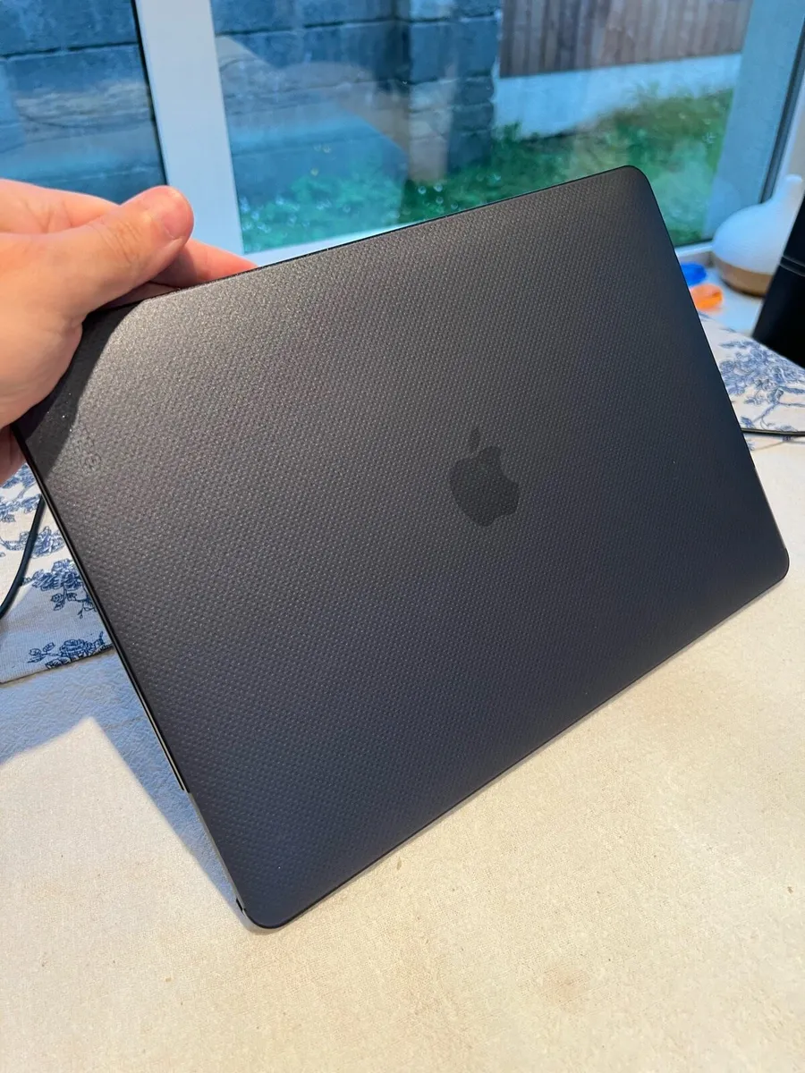 MacBook Pro Retina 13inch 32gb Ram 512gb SSD - Image 2
