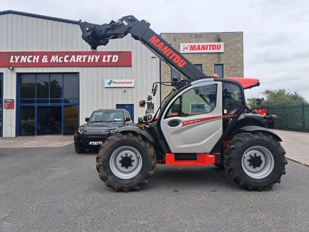 New Manitou MLT730 V telescopic loader - Image 1