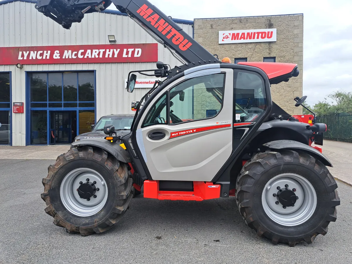 New Manitou MLT730 V telescopic loader - Image 2