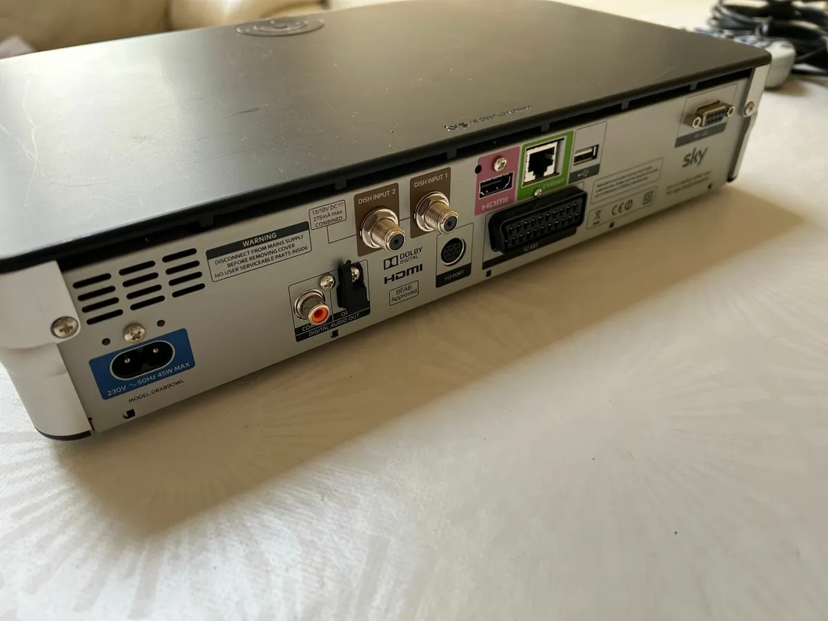 Sky HD TV box - Image 2