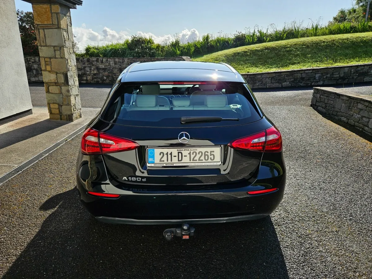 Mercedes-Benz A-Class 2021 - Image 3