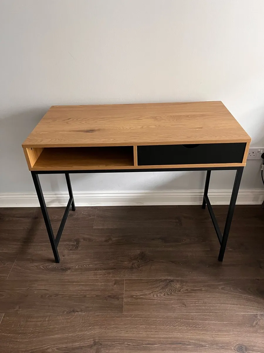 Desk - Image 1