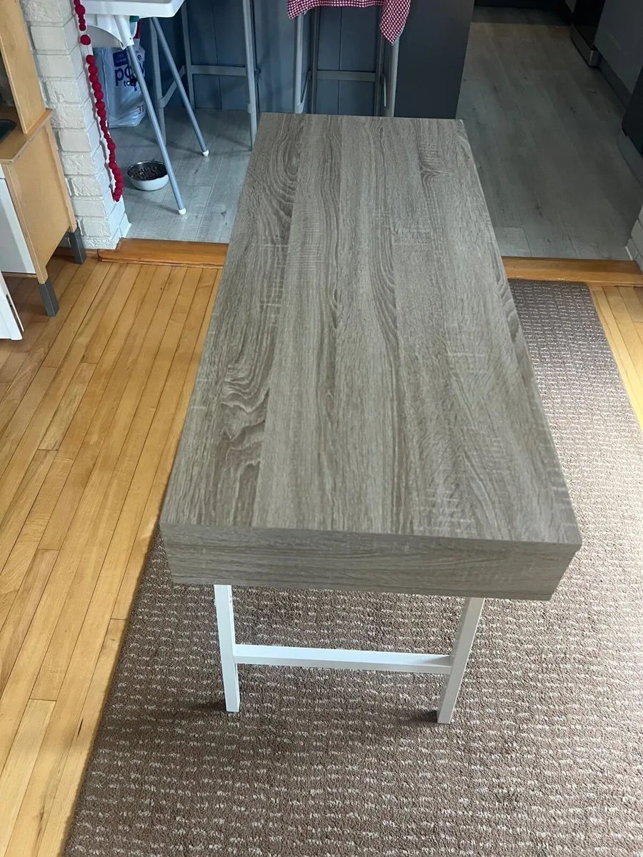 Desk - Image 4