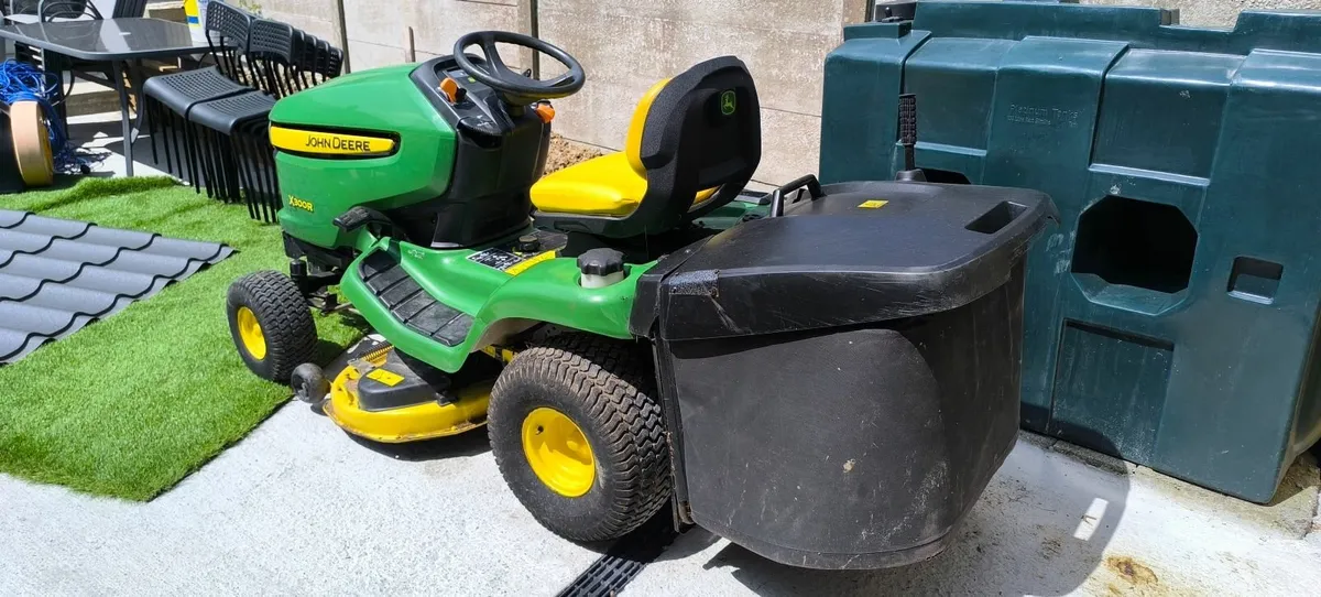 John Deere X300R 42" Deck - Image 3