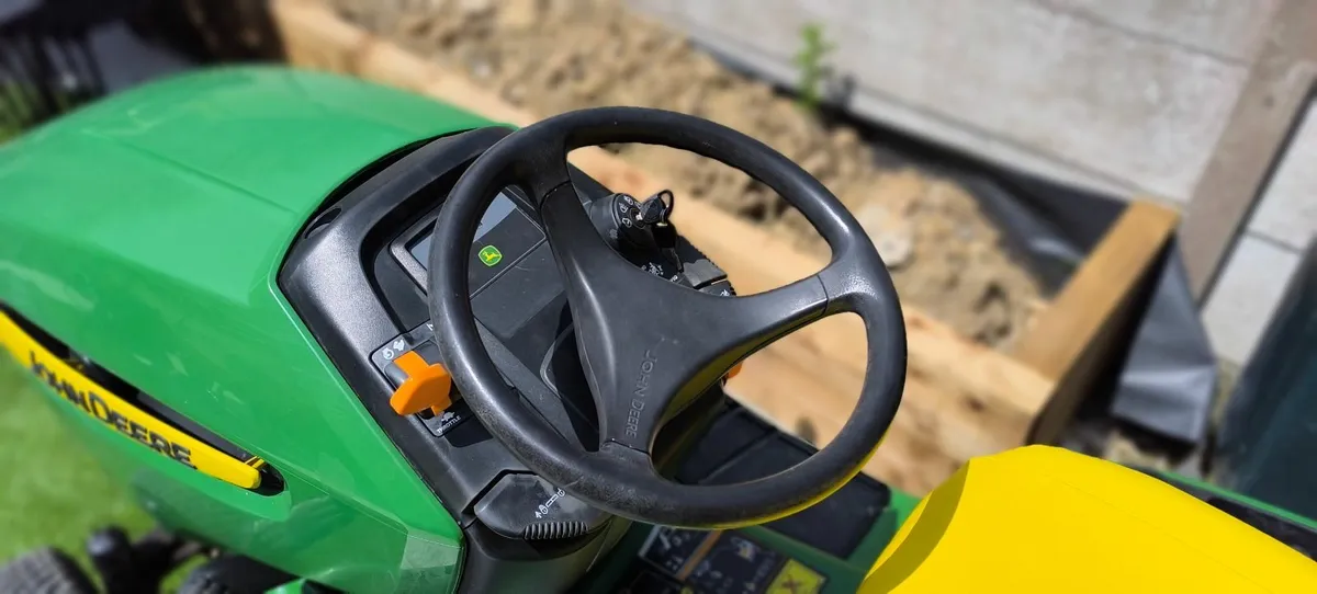 John Deere X300R 42" Deck - Image 4