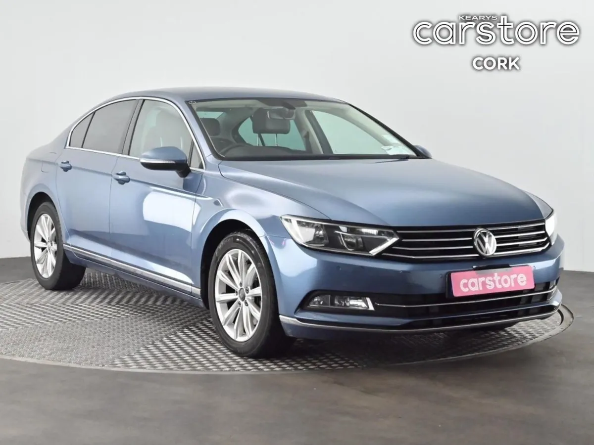 Volkswagen Passat 1.6 TDI 120HP Highline - Image 1