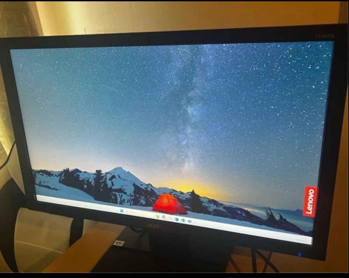 Acer Monitor 23.6"  1920 x 1080p HDMI v246hql - Image 1