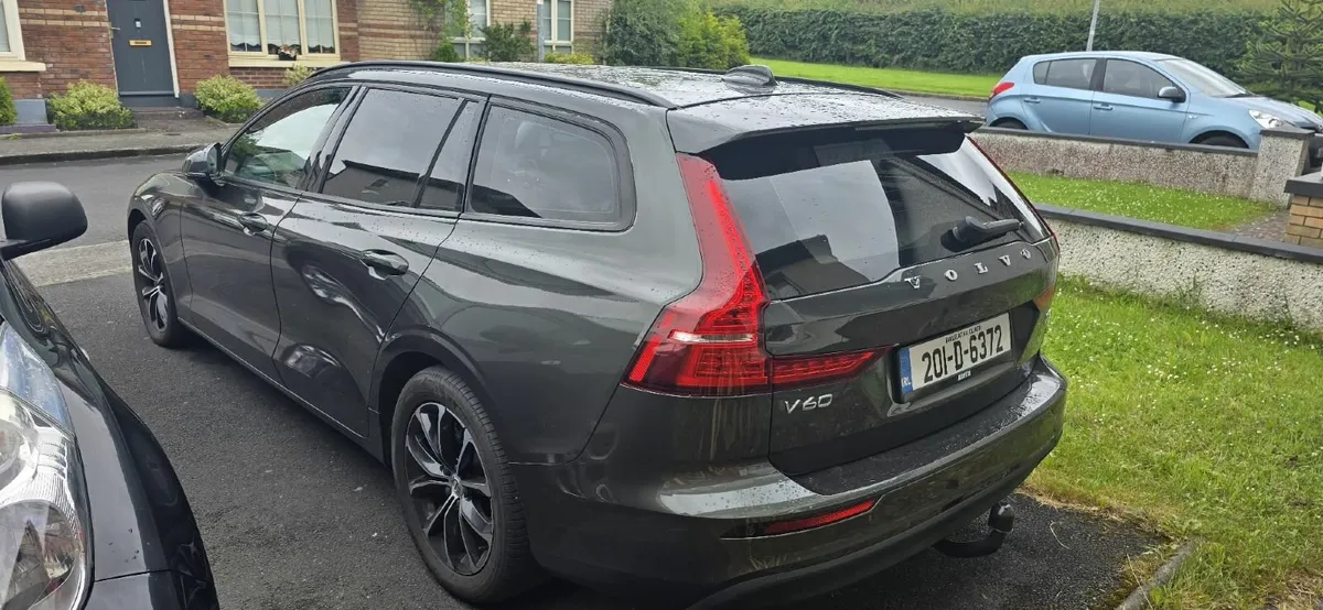 Volvo V60 2020 - Image 4