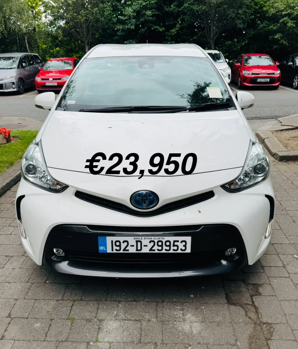 Toyota Prius Alpha 7 Seater Good Spec 1yr Warranty - Image 1