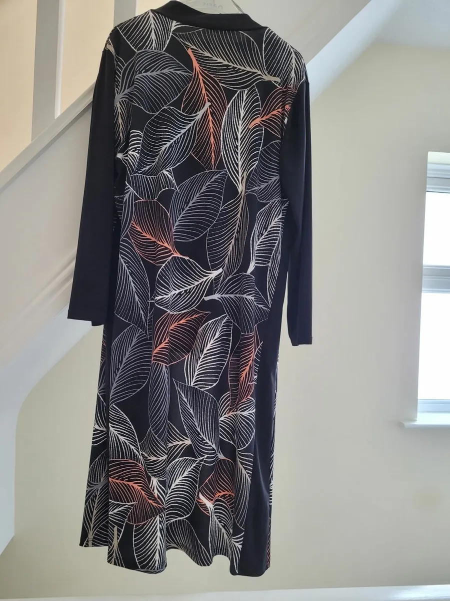 Womens Coat & Top Size 14 - Image 4
