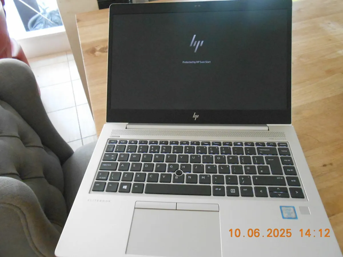 HP Elitebook 840 G5 14" Laptop Intel Core i7-8650U - Image 4