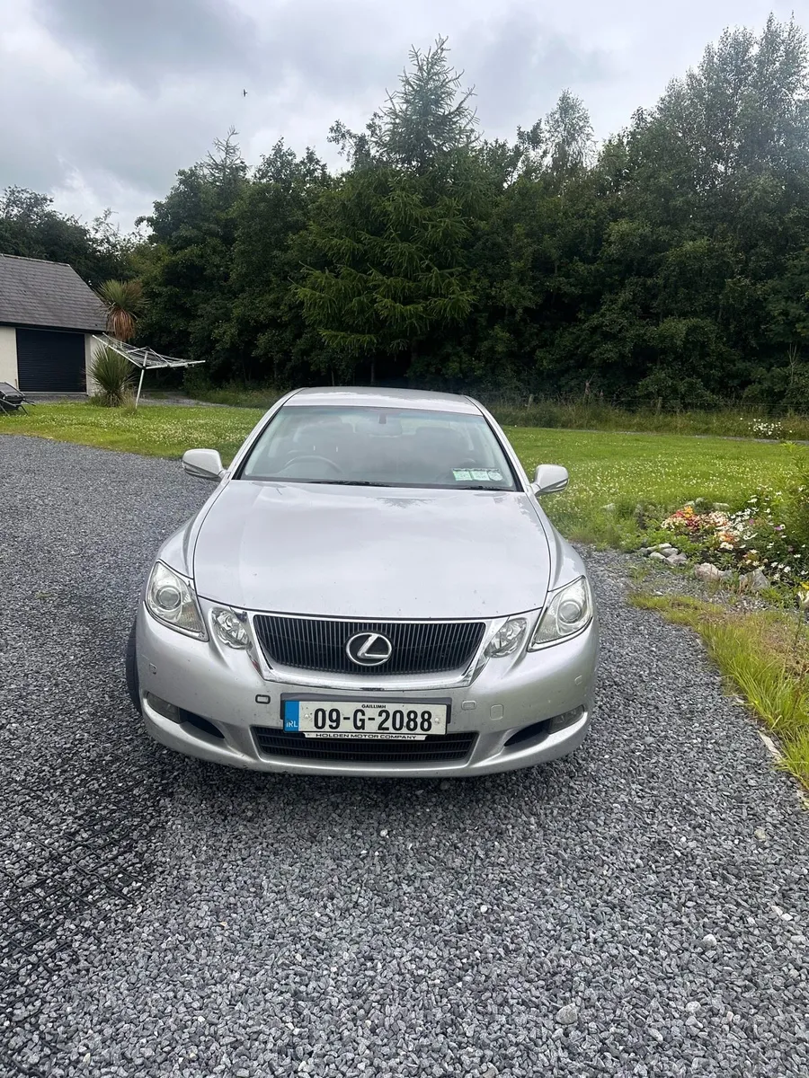 Lexus GS300 - Image 1