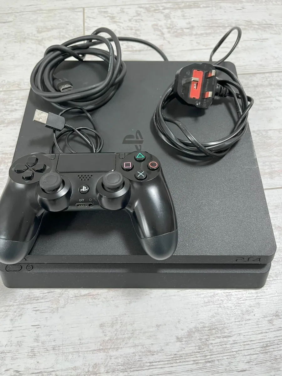 PlayStation 4 Slim 1TB with one controller - Image 1