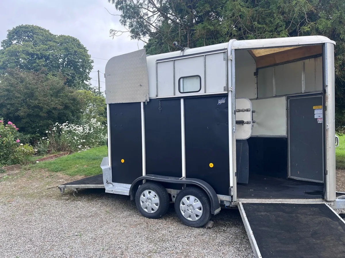 Ifor williams double Horsebox. - Image 3