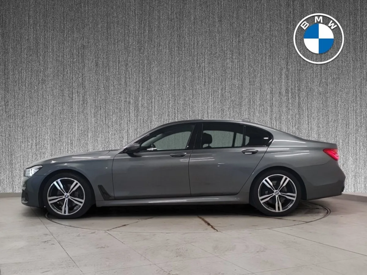 BMW 7 Series 740D Xdrive M Sport 4DR Auto - Image 4