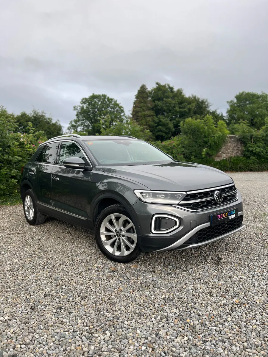 2022 Volkswagen T-Roc 1.5 Tsi 150 bhp Automatic - Image 1