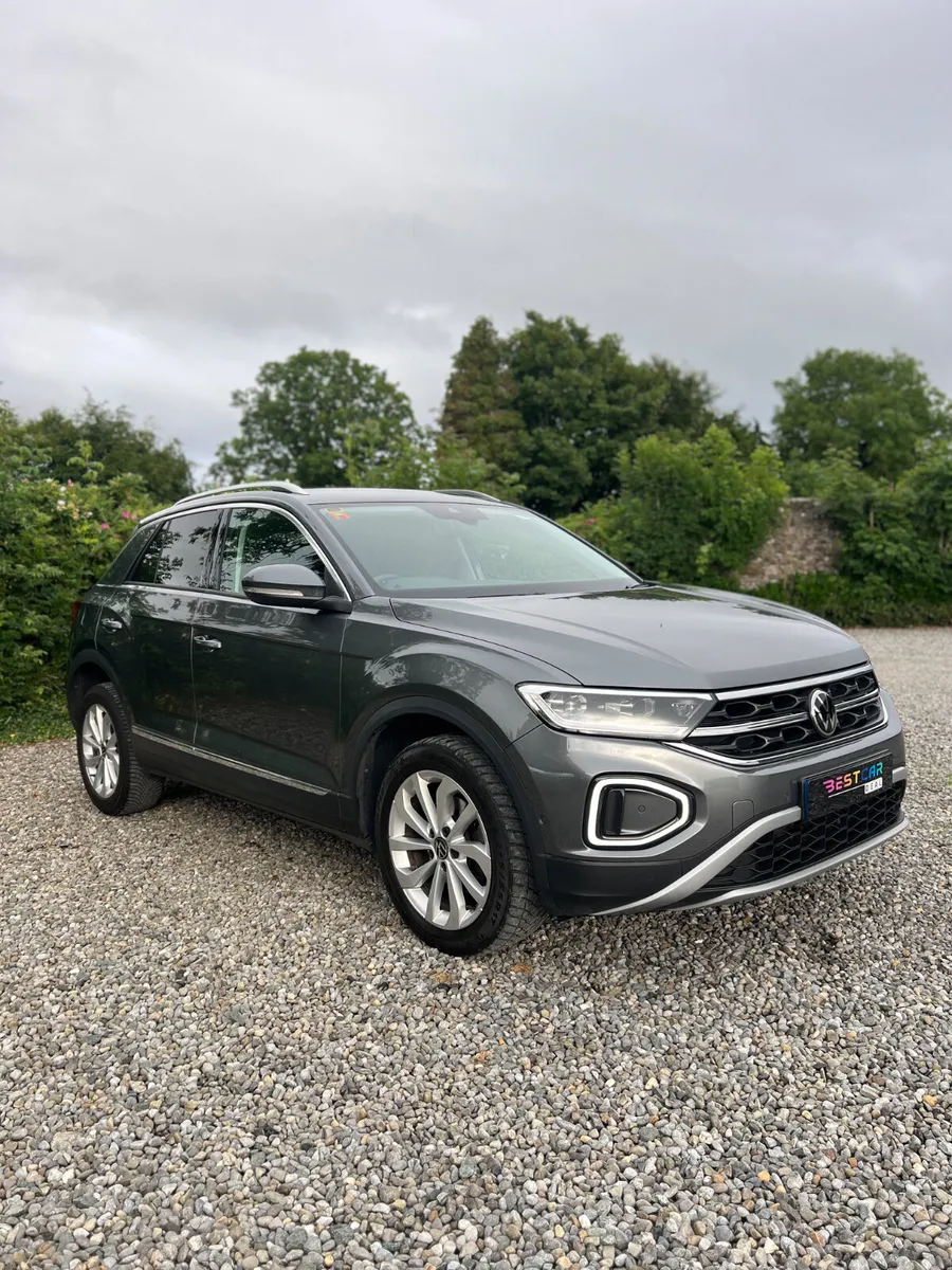 2022 Volkswagen T-Roc 1.5 Tsi 150 bhp Automatic - Image 2