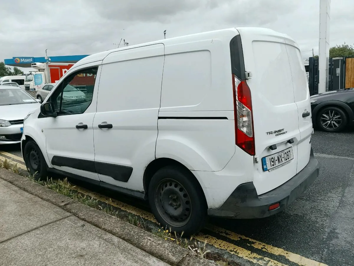 Ford Transit Connect - Image 2