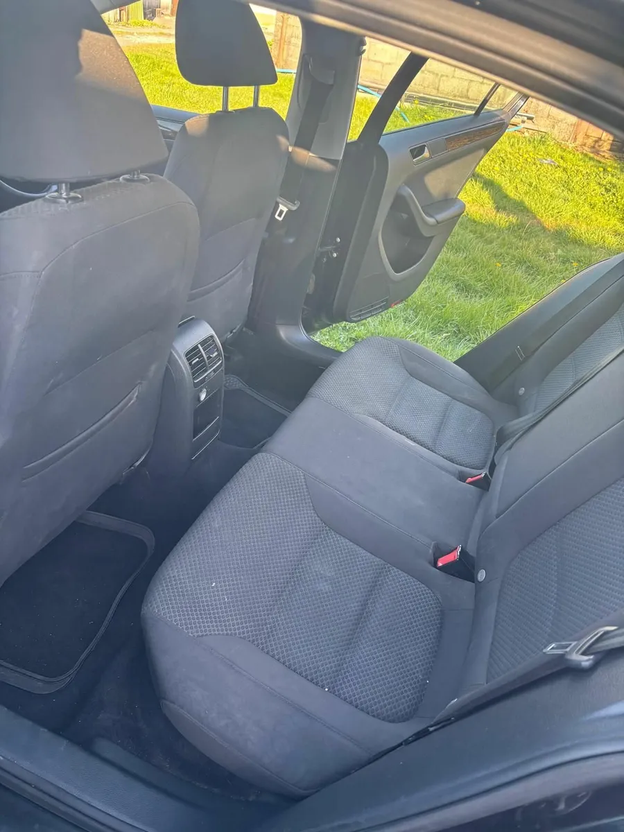 Volkswagen Jetta 2015 - Image 2