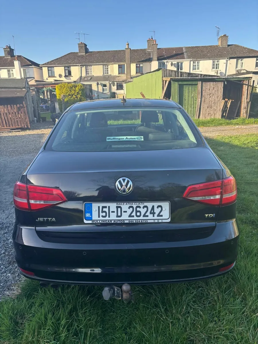Volkswagen Jetta 2015 - Image 4