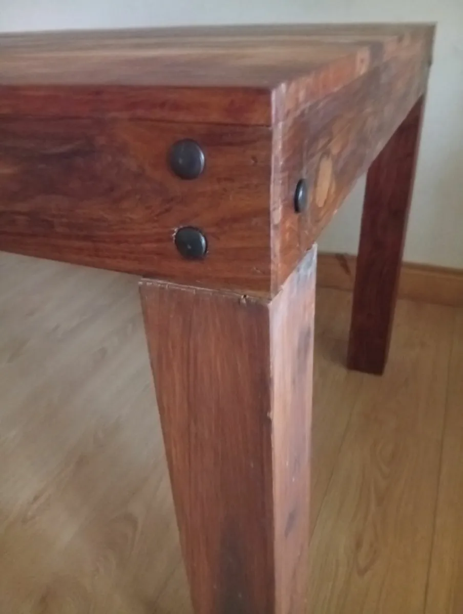 Modern Quality Walnut Dining table 4-8pers - Image 2
