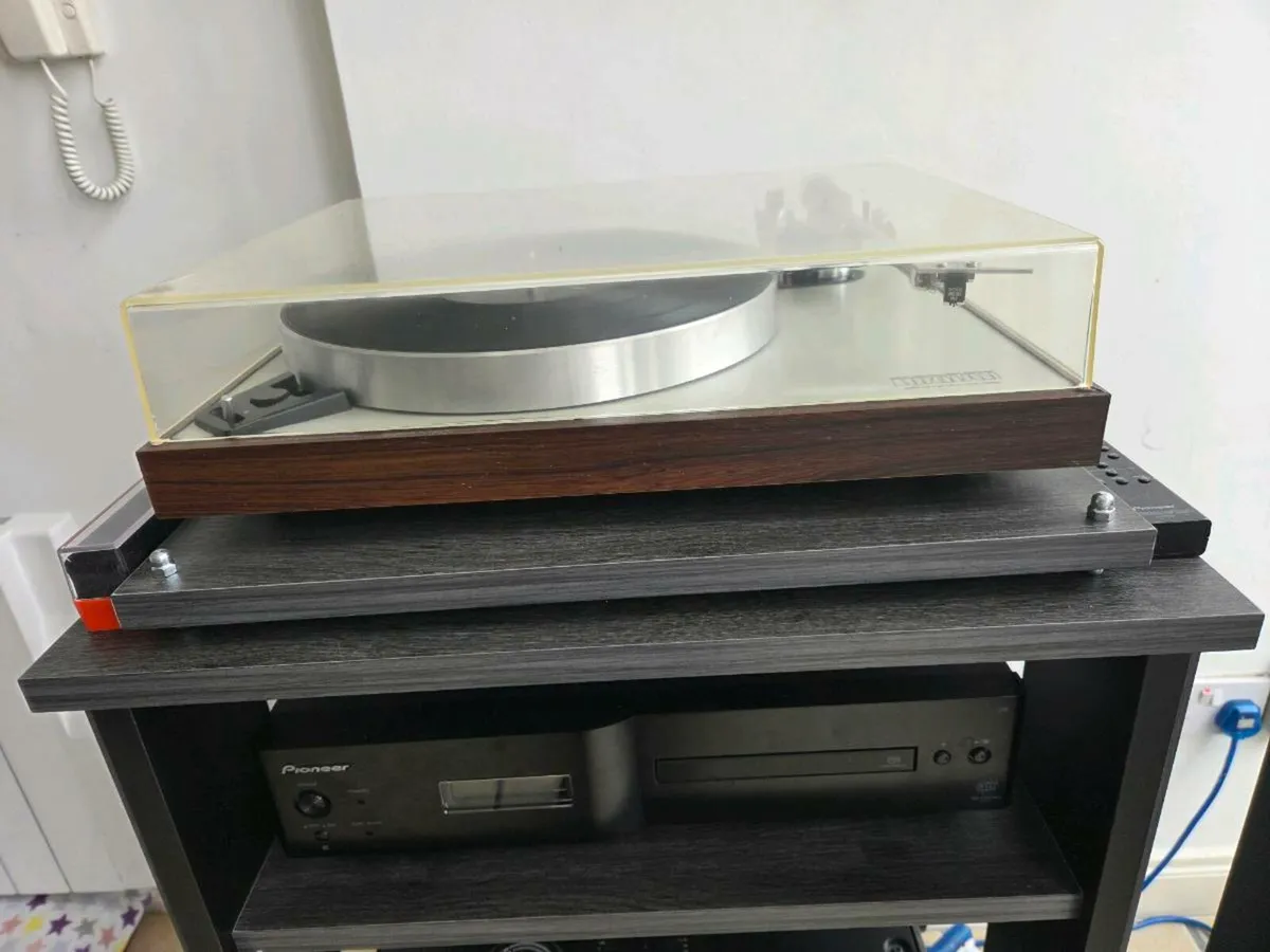 Amplifier CD player, turntable,  floor standing ss - Image 2