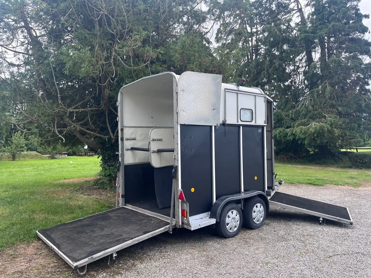 Ifor williams double Horsebox. - Image 1