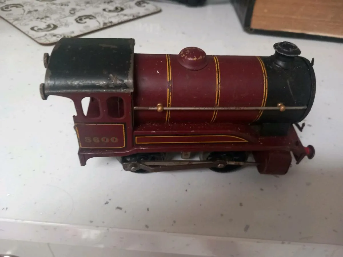Hornby train - Image 1