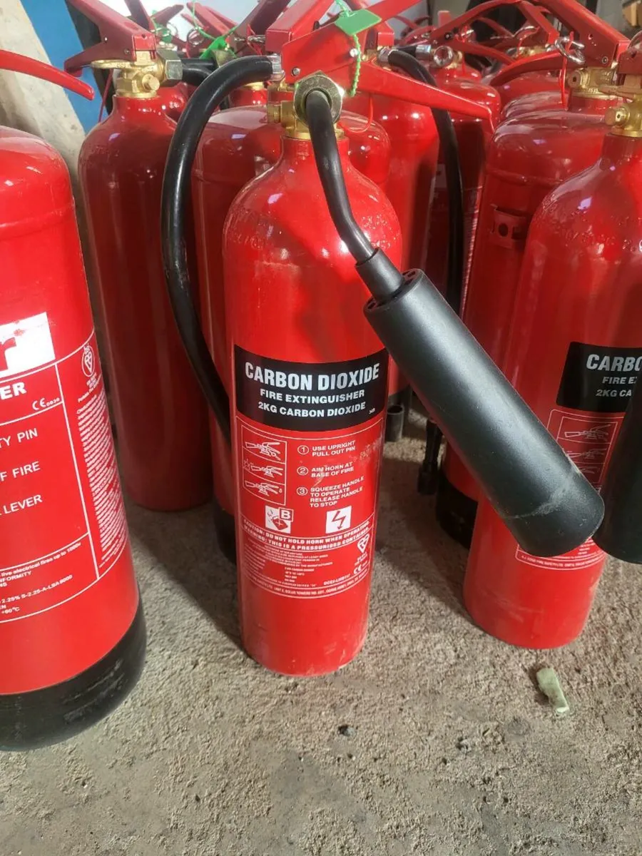 Fire extinguishers - Image 2
