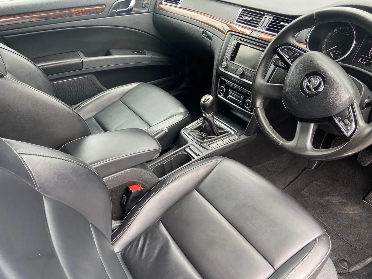 2015 SKODA SUPERB 1.6TDI TOP SPEC - Image 3
