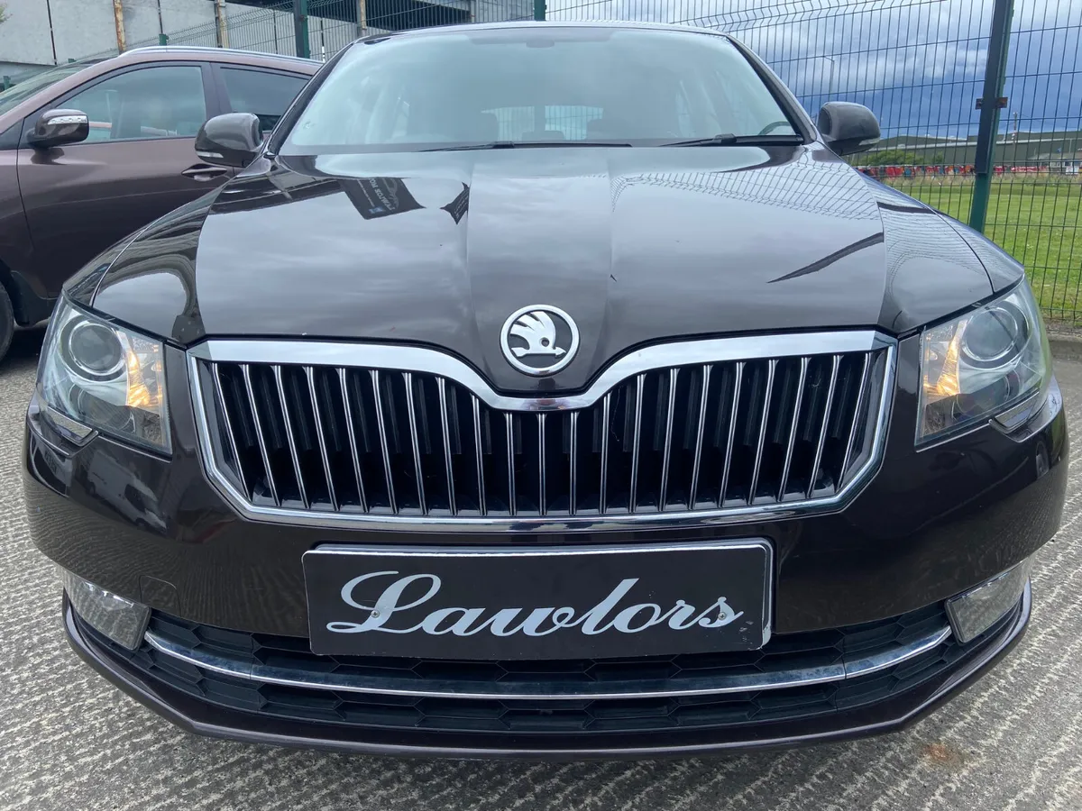 2015 SKODA SUPERB 1.6TDI TOP SPEC - Image 2