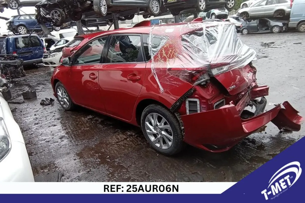 2016 TOYOTA  AURIS BREAKING FOR PARTS - Image 4