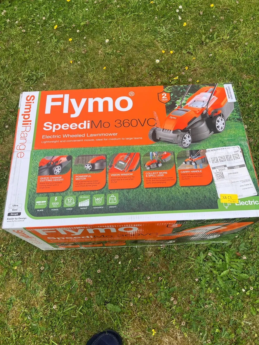 Brand new Flymo Lawn mower still boxed - Image 2
