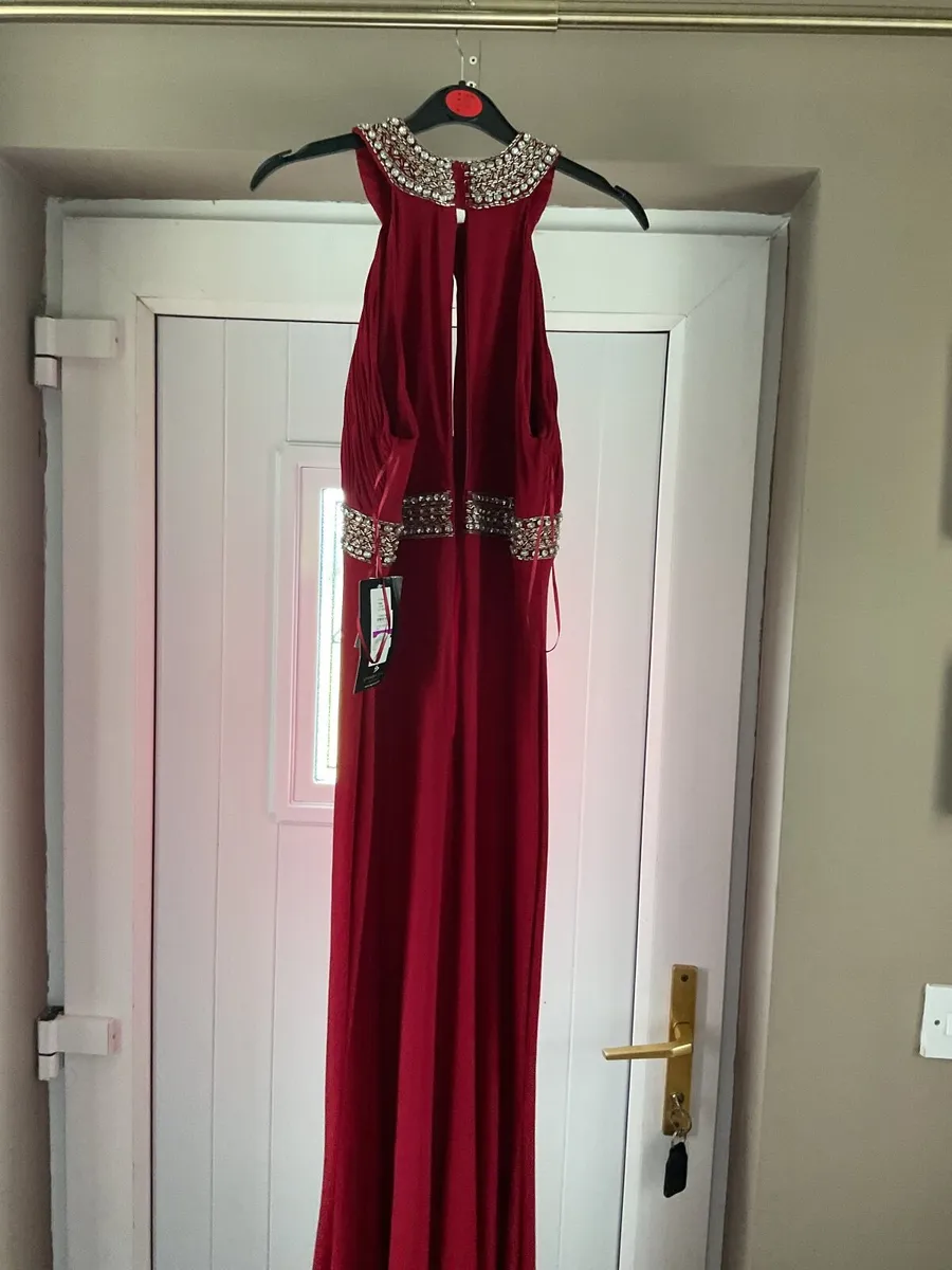 2 Beautiful dresses for sale - Image 3