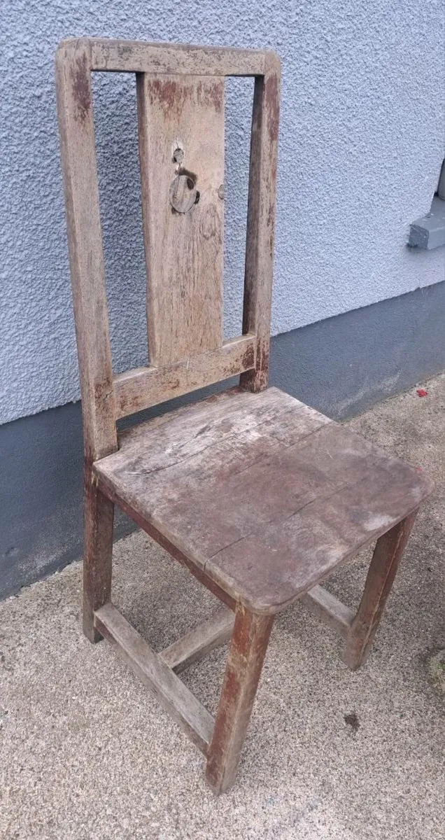 Antique chair - Image 2