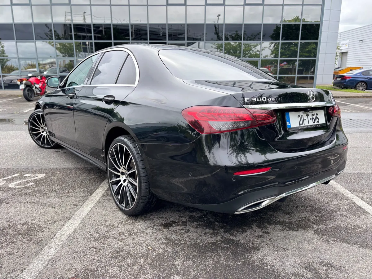 2021 Mercedes-Benz E-Class E300 D Hybrid  AMG Line - Image 4