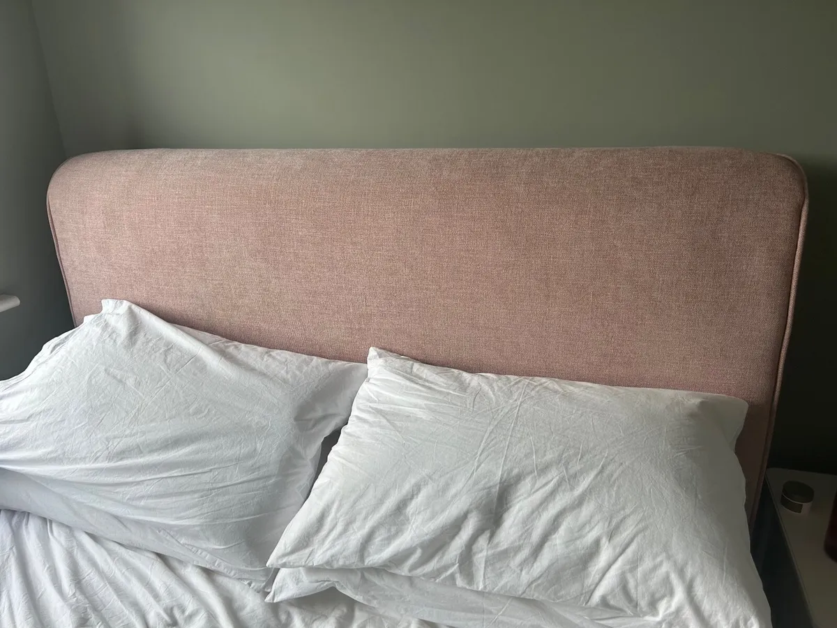 Bed - Image 2