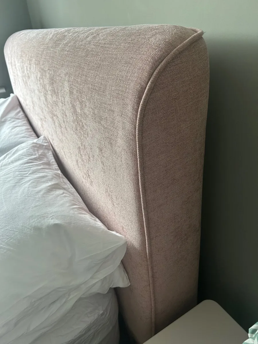 Bed - Image 4