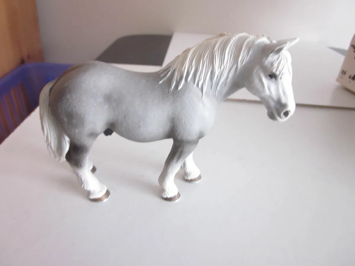 2006 Schleich Percheron Stallion Dapple Grey Horse - Image 1