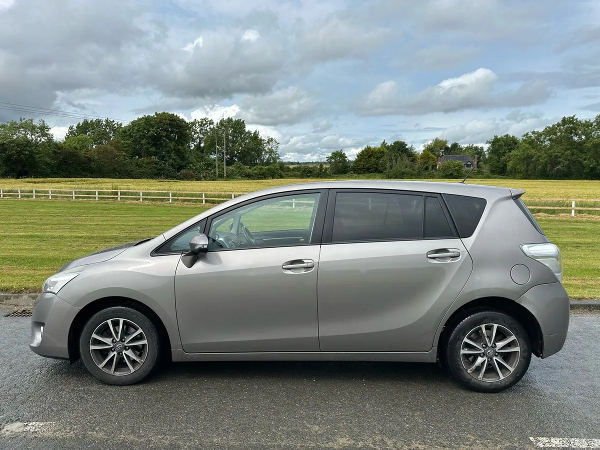 Toyota Verso 2015 NCT 07/26 - Image 3