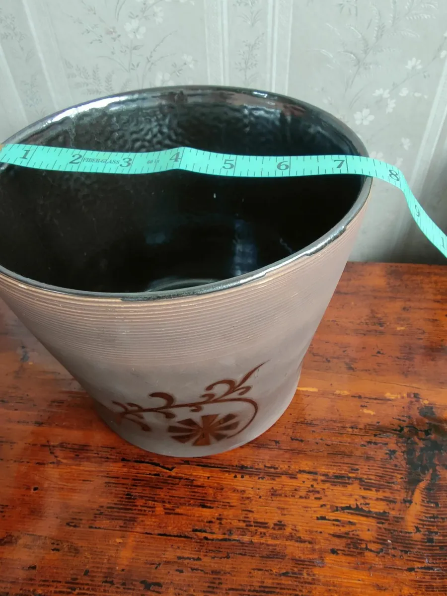 Purplegrey 20cm CeramicEmbossed Design Planter Pot - Image 4