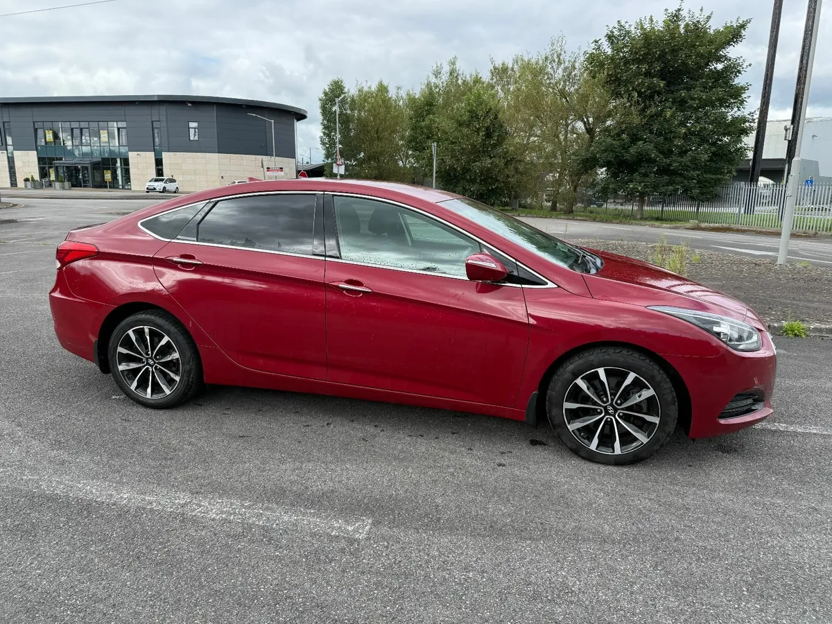 Hyundai i40 2016 1.7CRDI - Image 2