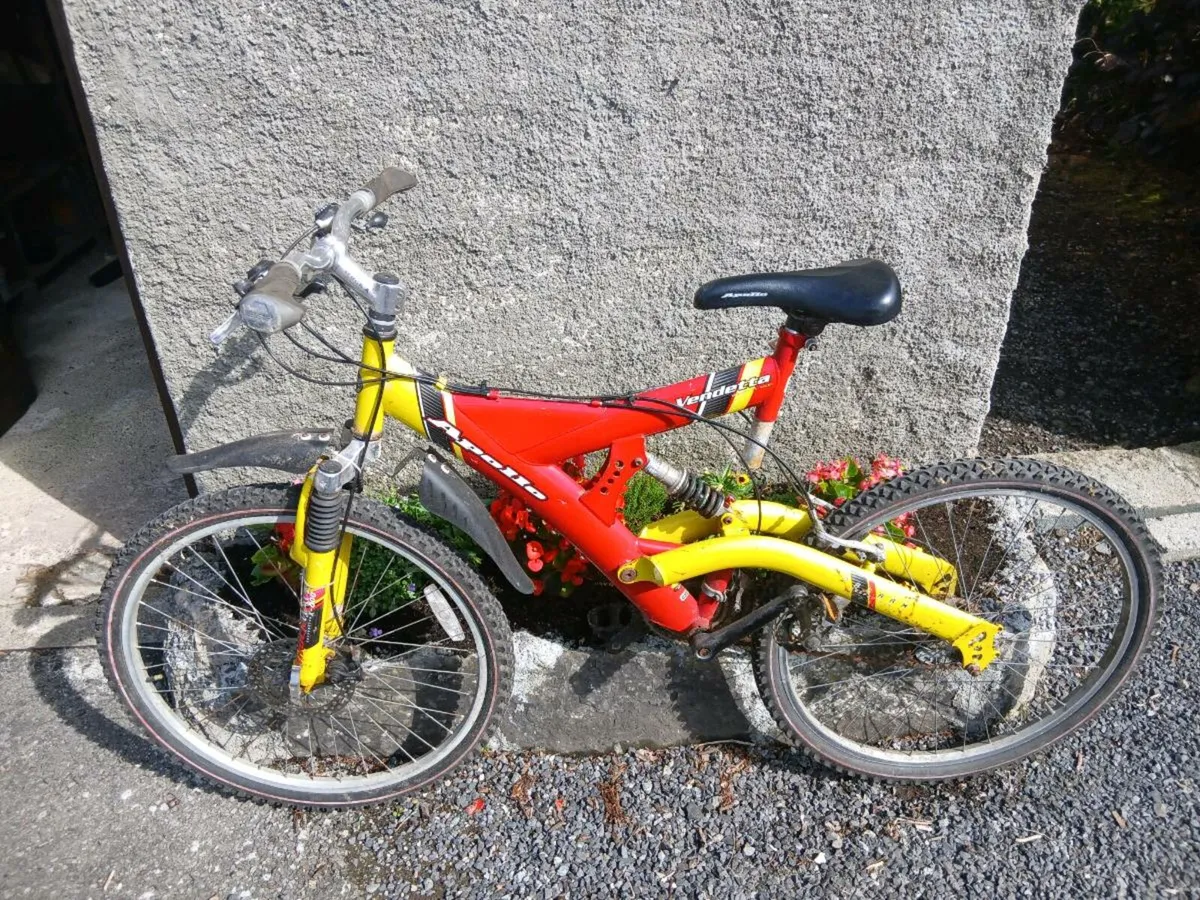 Bike - Image 4